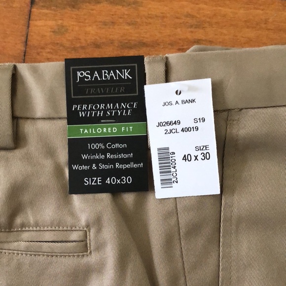 Jos. A Banks Size 40x30 Khaki pants, NEW - Picture 2 of 3